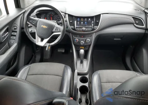 2018 Chevrolet Trax 1Lt z USA, uszkodzony, nr VIN KL7CJLSB2JB680464